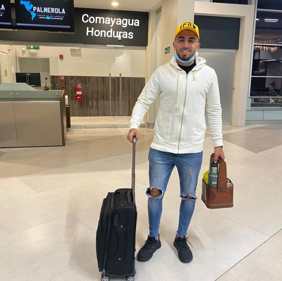 EL MERCADO: Dejó Olimpia y fichó por Motagua; Pedro Troglio tiene nuevo lateral y Olancho FC se sigue reforzando