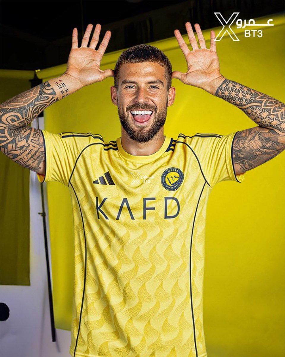 Iñigo Martínez se despide de Barcelona y firma el contrato de su vida: brutal salario y ser el protector de Cristiano Ronaldo