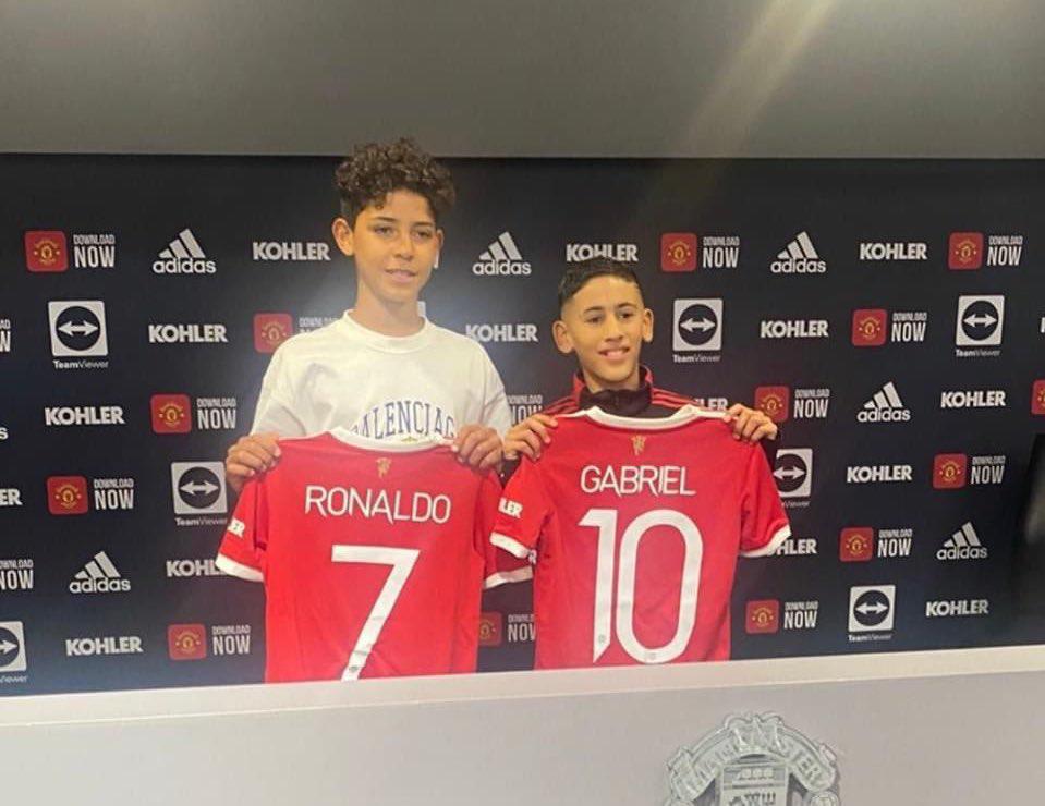 ¡Le gusta vestir caro! La vida de lujos que tiene Cristiano Ronaldo JR por su papá y así fue presentado en el United