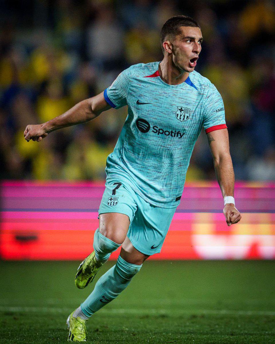 Los ocho jugadores que saldrían del Barcelona: dos no se quieren ir y Arabia Saudita con jugosa oferta por futbolistas