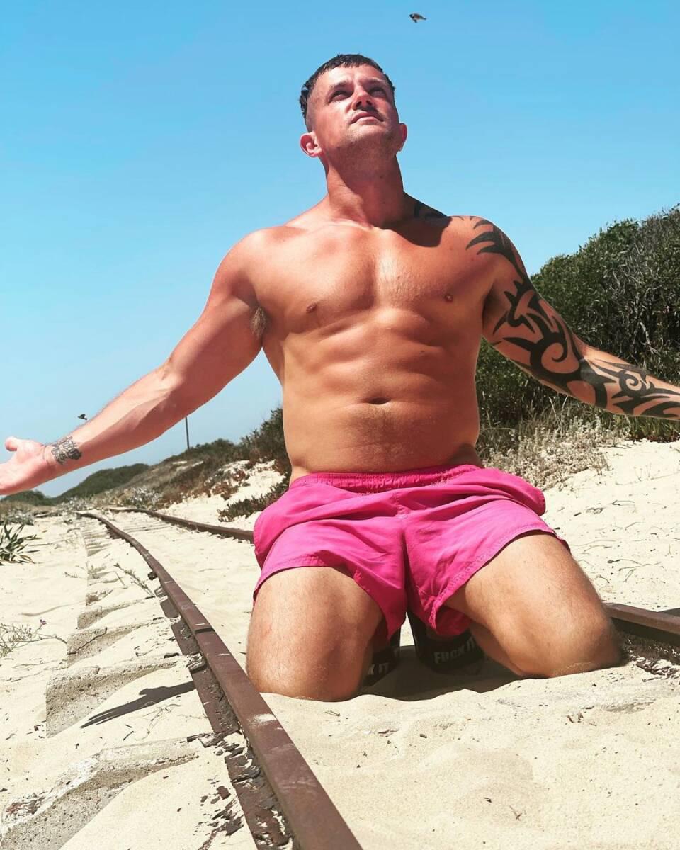 Dejó la Premier League por el cine para adultos y ahora se arrepiente: “Podría estar ganando mucho más dinero”