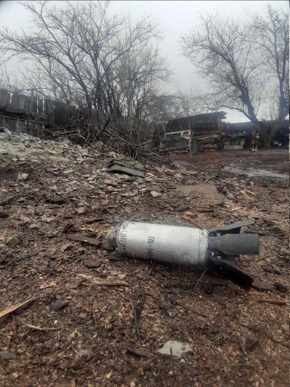 Putin busca la destrucción total: Así es la bomba de racimo, el arma prohibida que Rusia está utilizando para atacar Ucrania