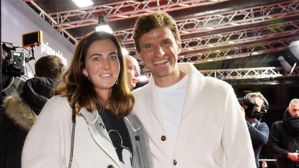 Thomas Muller rompe con su esposa tras 17 años juntos: se reveló el motivo