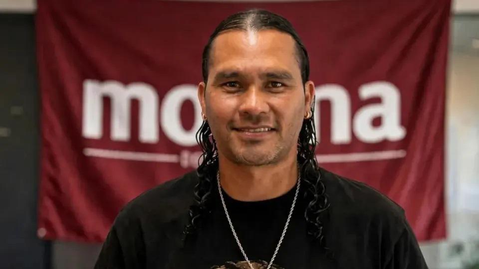 Gullit Peña impacta a todos con su nueva faceta tras dejar el alcohol: ya firmó