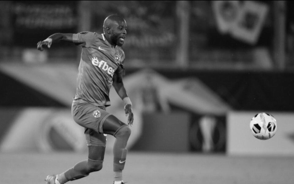 Tiene al mundo en shock: los escalofriantes detalles de la muerte de futbolista tras ser apuñalado por su familia; terminó con una pierna amputada