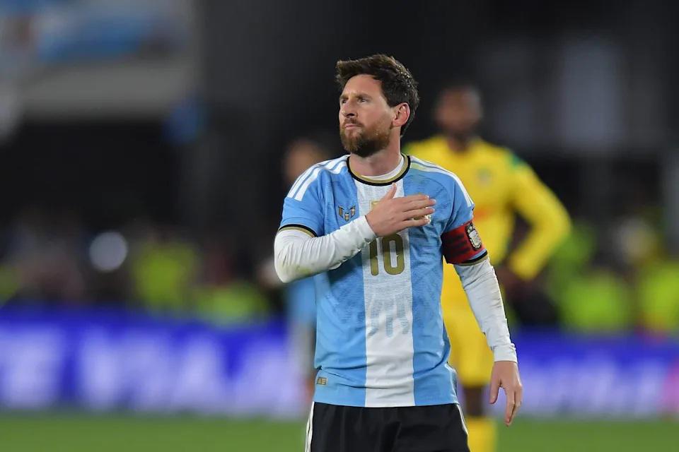 Messi señala a los 10 mejores: 2 de Concacaf, ninguno de Barcelona y la sorpresa