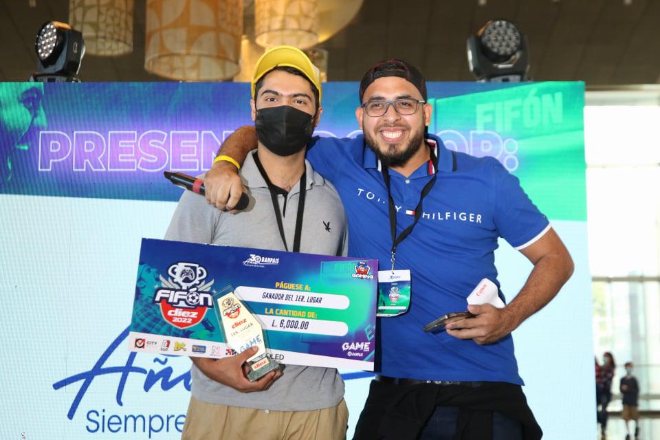 Así se vivió la gran fiesta del Rey del Fifón 2022 en Tegucigalpa: El nuevo campeón, drama y muchos premios