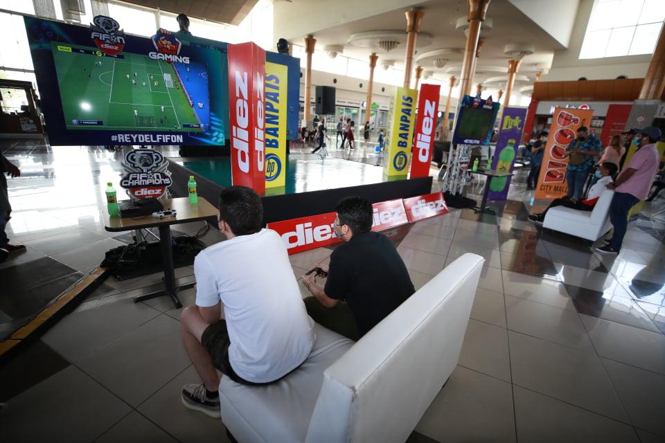 Así se vivió la gran fiesta del Rey del Fifón 2022 en Tegucigalpa: El nuevo campeón, drama y muchos premios