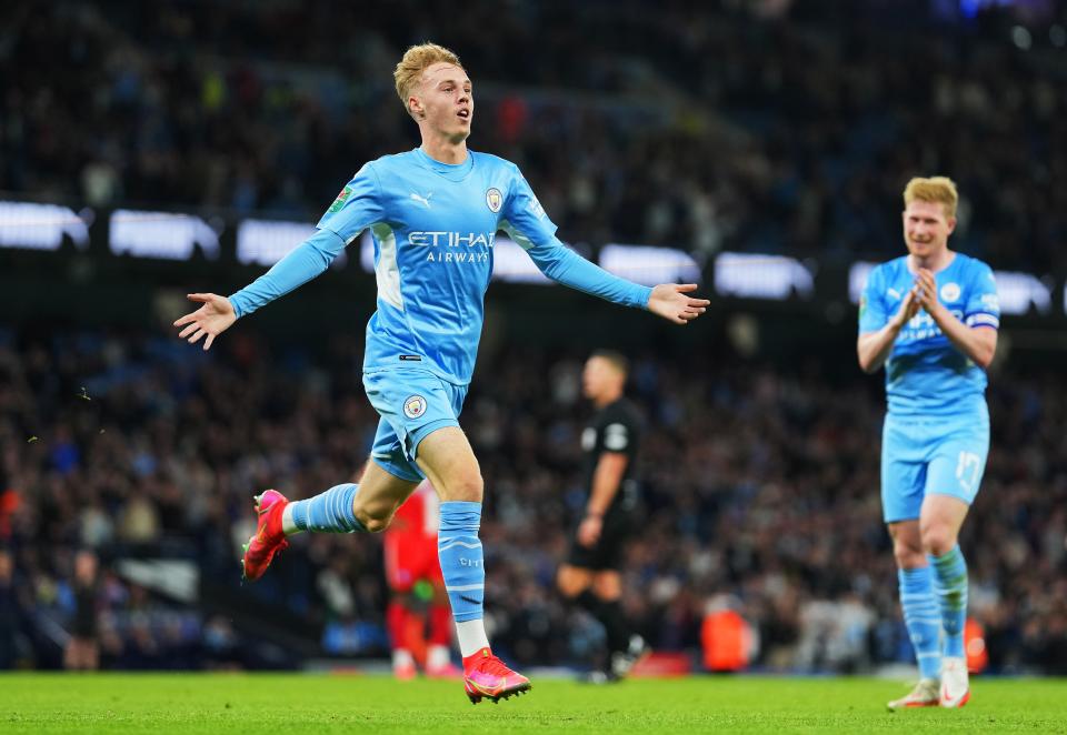 El potente once del Manchester City con Haaland: super equipo por posición, cambios de lujo y los mil millones de plantilla