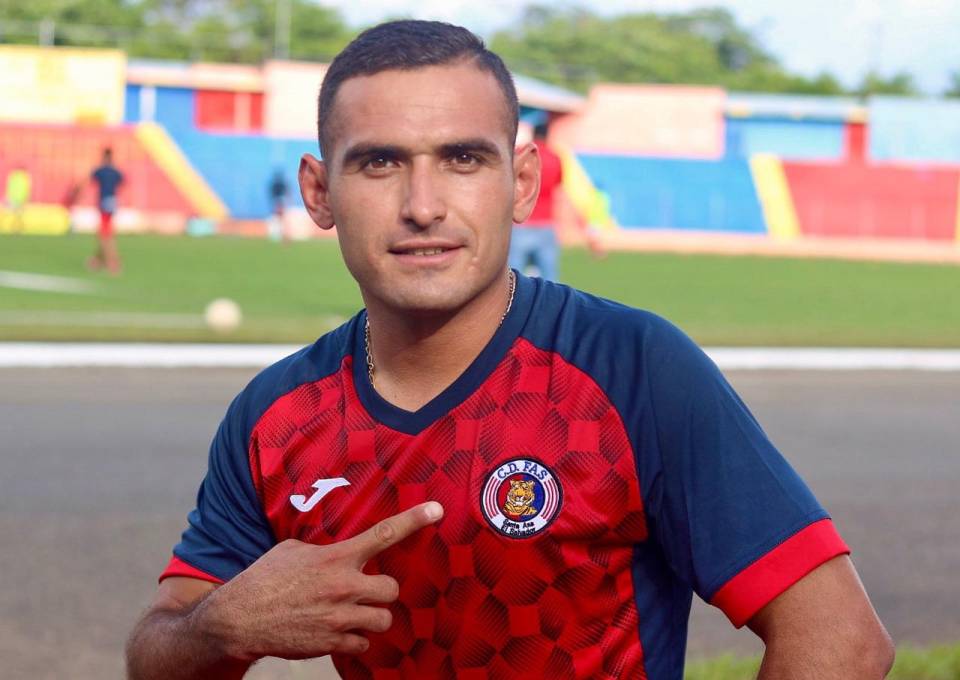 Omar Rosas jugará en el fútbol salvadoreño tras su paso por el Real España