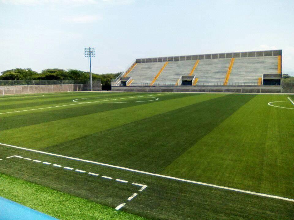 Honduras tiene dos: El Nacional Chelato Uclés se une a la lista de estadios con la mejor grama de Centroamérica