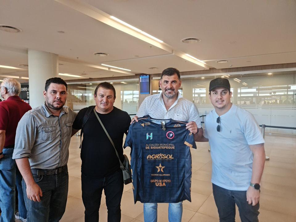 FICHAJES: Jugador se va de Olimpia a Marathón, Vida con tres altas más, otro hondureño a Costa Rica y ¿vuelve Klusener?