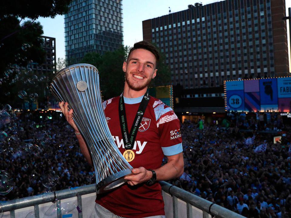 West Ham rechazó oferta del Arsenal por Declan Rice y ahora el City lo tendría cerrado.