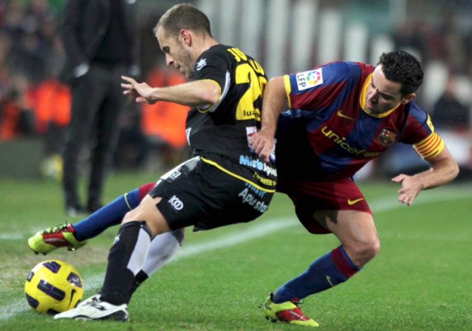 Pedro rescató al Barcelona ante Levante