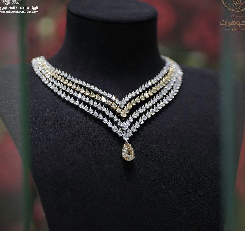 ¡Qué belleza! Georgina Rodríguez eclipsa en la alfombra roja de Arabia Saudita y el impactante precio de su collar de diamantes