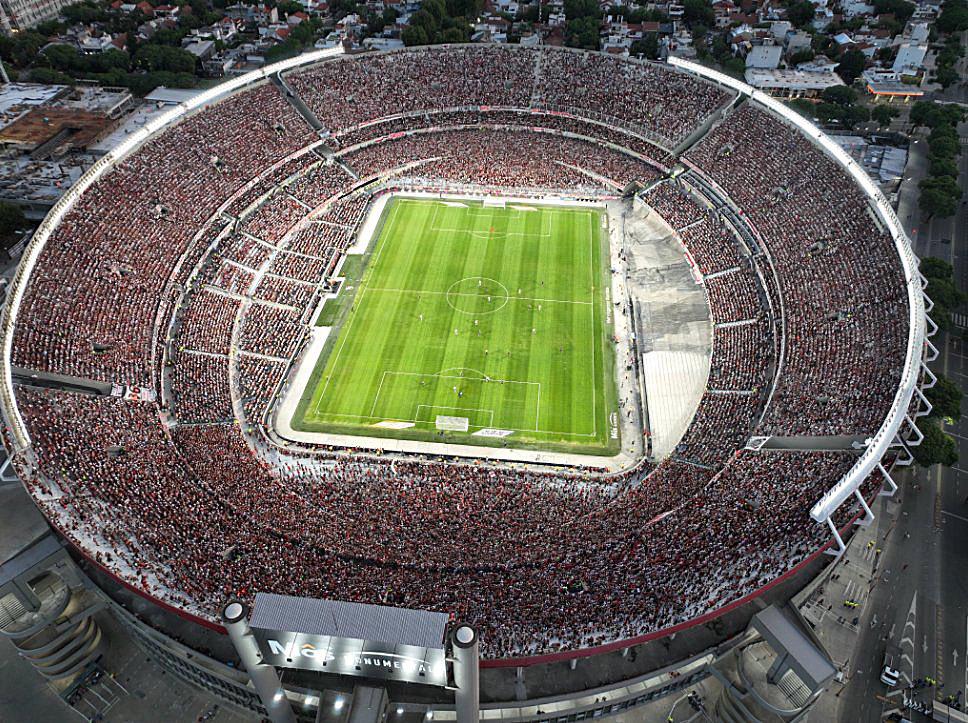 Ranking de los estadios más grandes del mundo: el Bernabéu escala y los primeros tres son de países exóticos