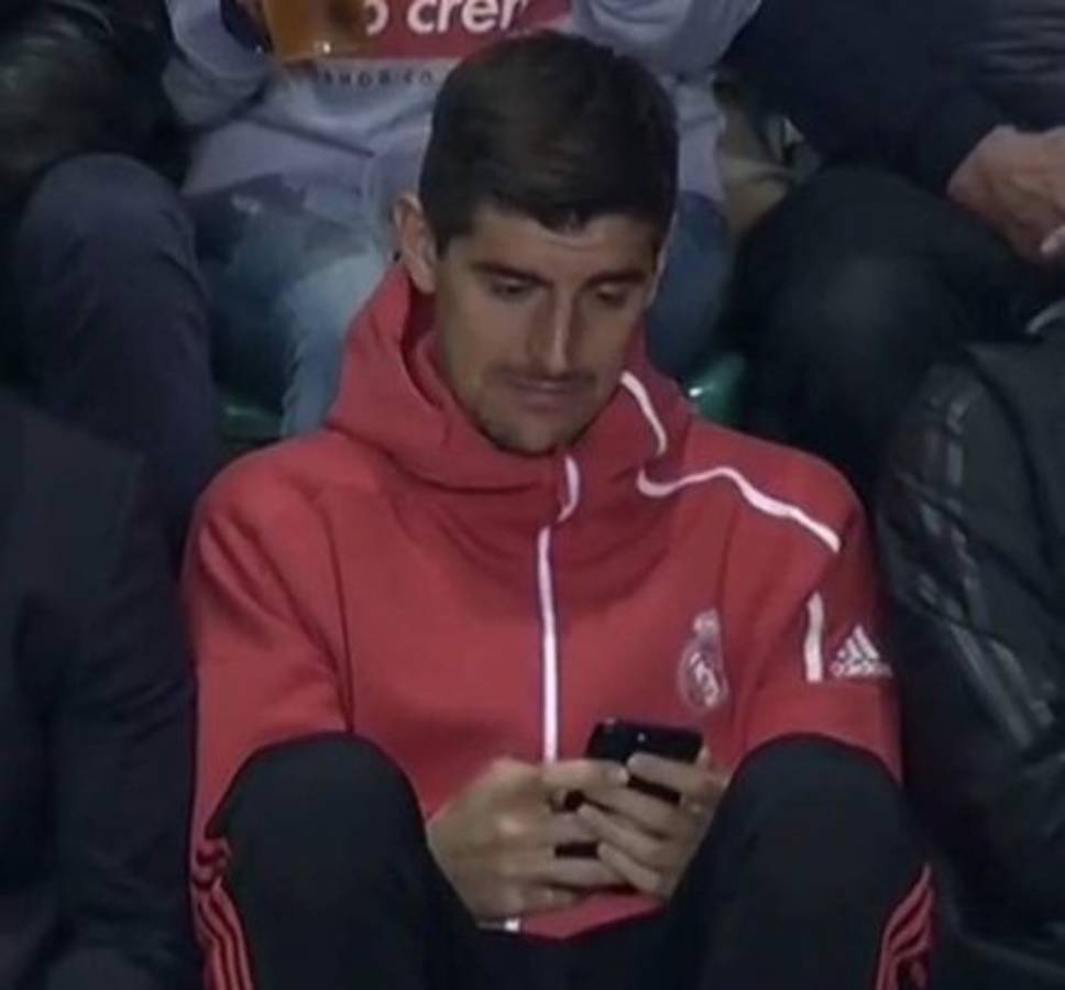 NO SE VIO EN TV: El feo momento de Courtois; el drama de Lopetegui y Florentino