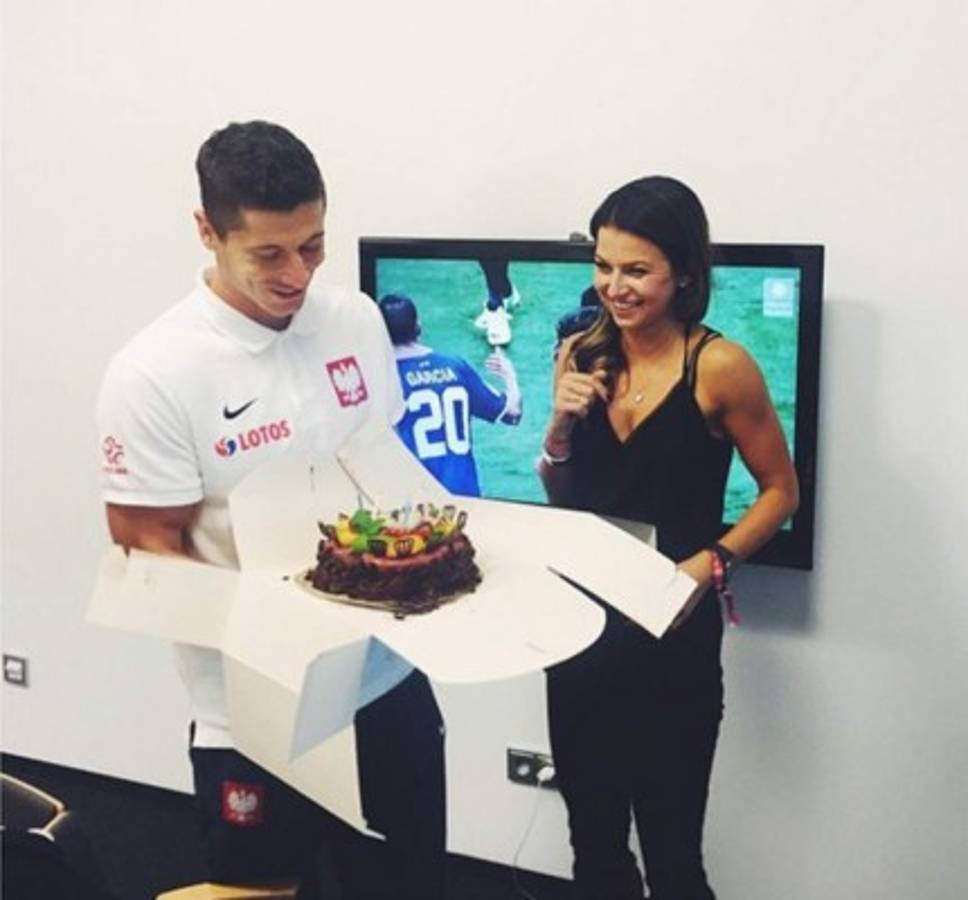 Conoce a la bella esposa de Lewandowski que es toda una sensación en su país