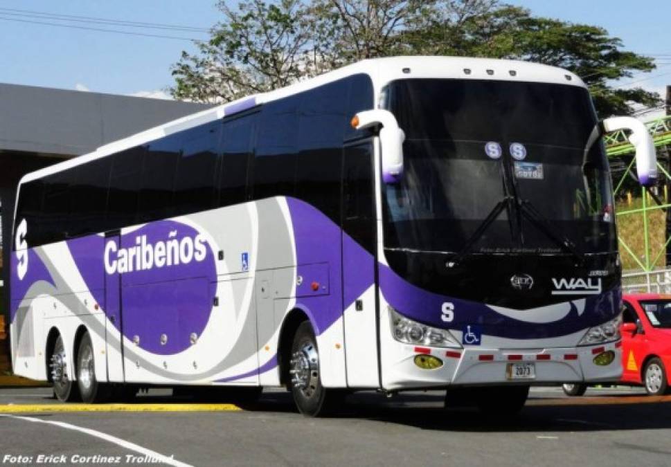 ¿Cuál es el más bonito? Los autobuses en los que se transportan los clubes de Centroamérica