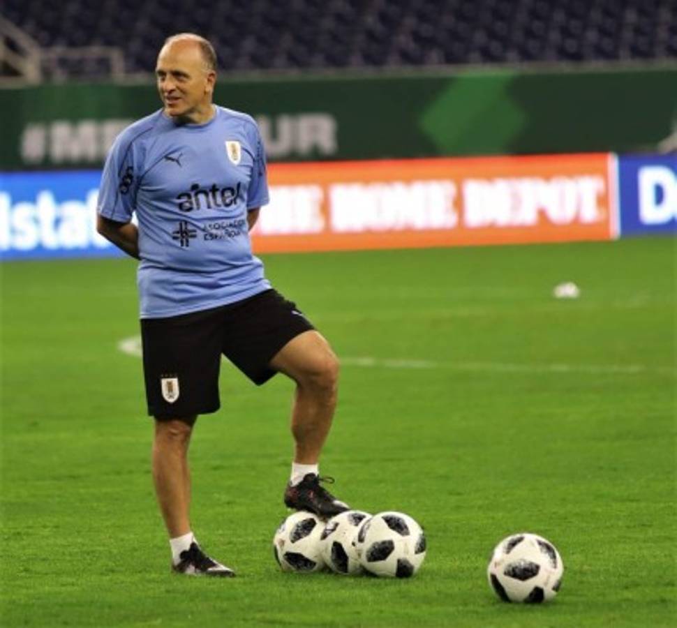 Los currículums que tuvo Fenafuth previo a contratar a Fabián Coito