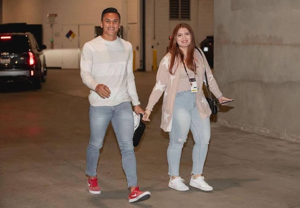 Denil Maldonado sacrificó la graduación de su esposa por estar concentrado con Honduras