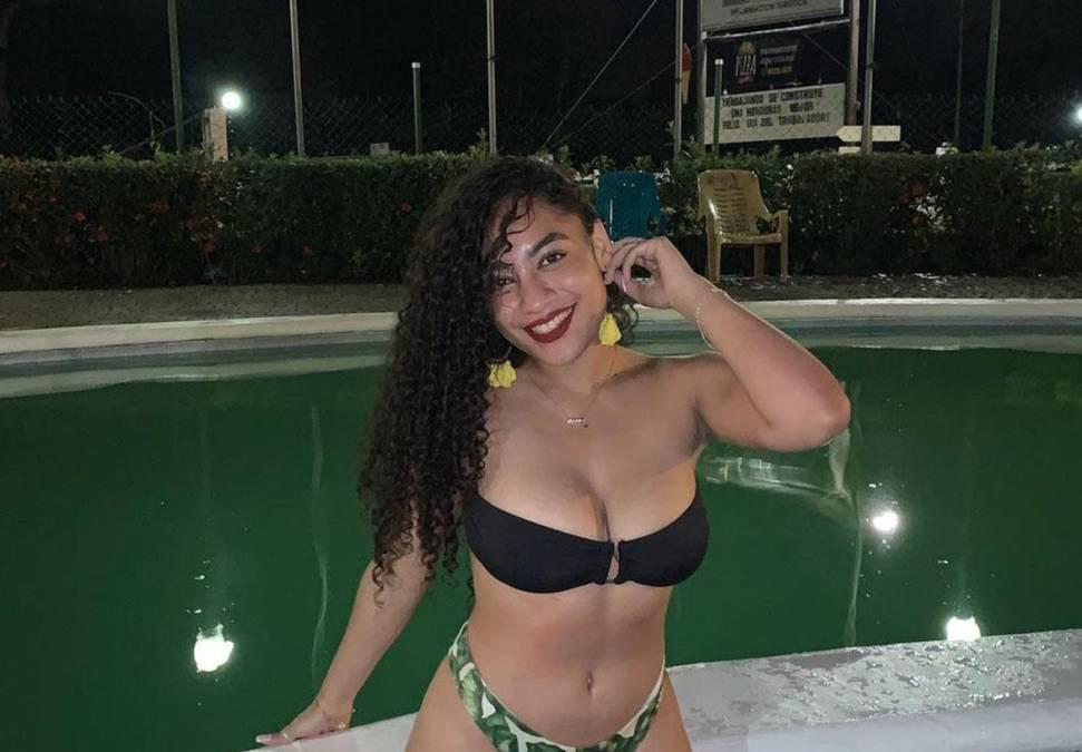 Árbitra y graduada: Sensual bailarina sorprende al revelar noviazgo con futbolista hondureño