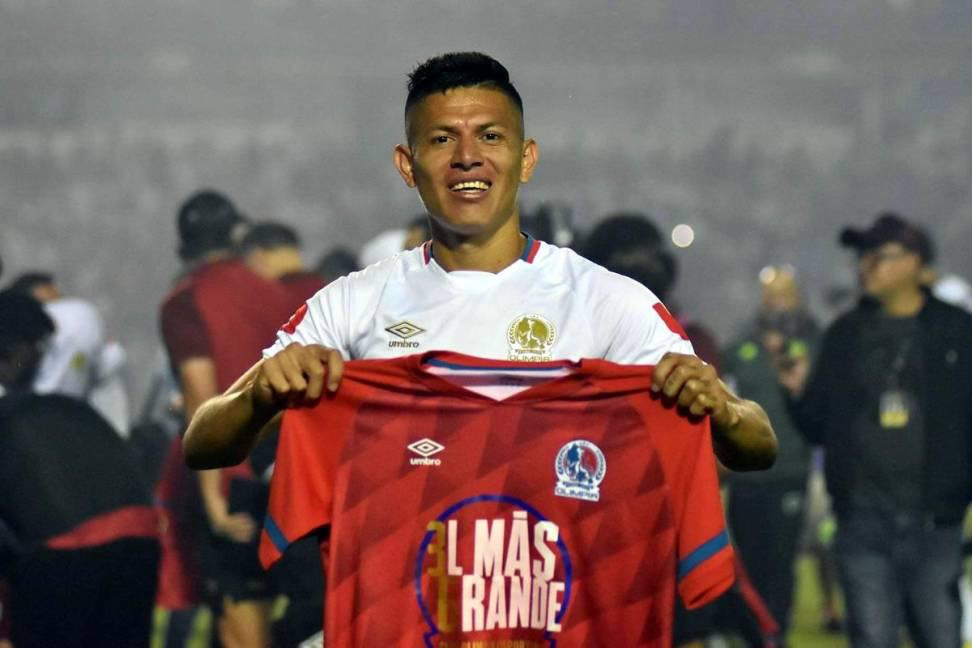 Dos ganaron todas las que jugaron: los 16 futbolistas de Olimpia y Motagua con más finales disputadas