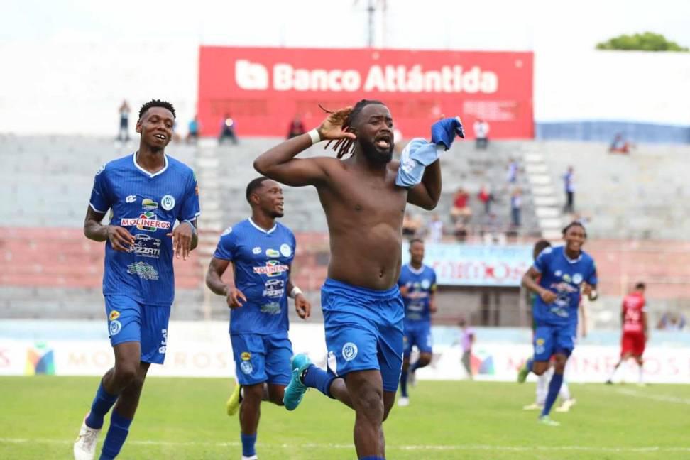 Fichajes en Honduras: Barrida en Olimpia, Javier Portillo regresa al fútbol y el futuro de los Auzmendi en Motagua