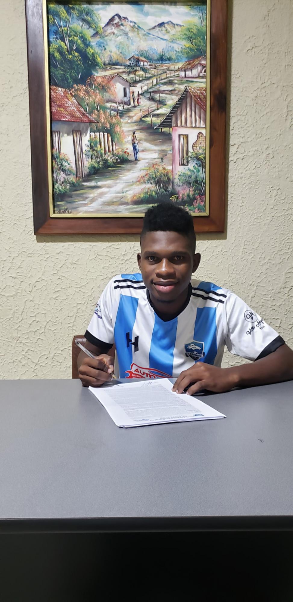 El Mercado: Meluca saca la chequera, Juticalpa oficializa bombazo y técnico deja San José para fichar por Motagua