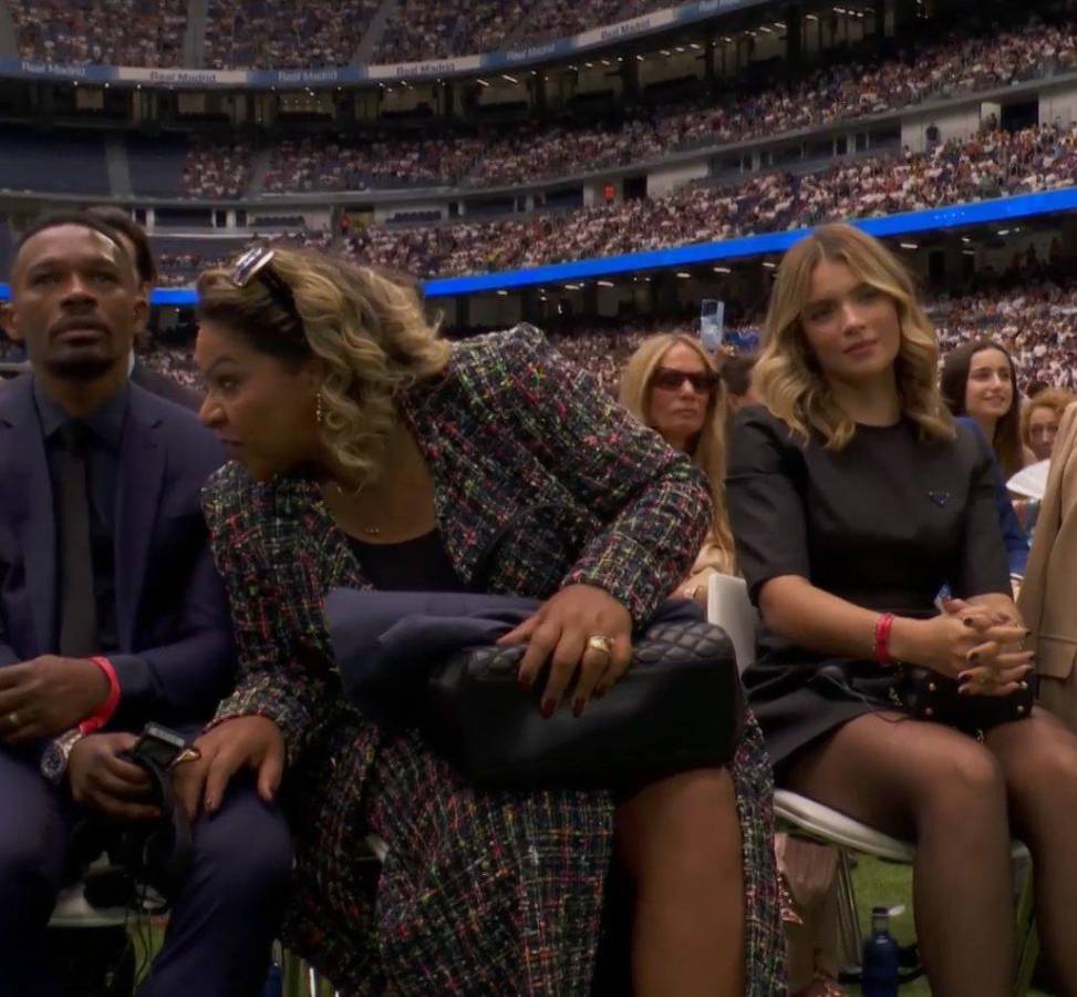 La emotiva presentación de Endrick en Real Madrid: la razón de sus lágrimas y así fue captada su hermosa novia