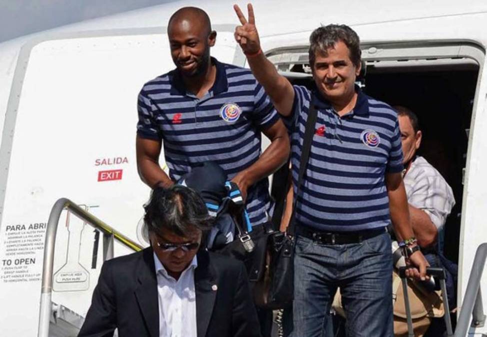 Costa Rica llegó a su país y fue recibida por el presidente