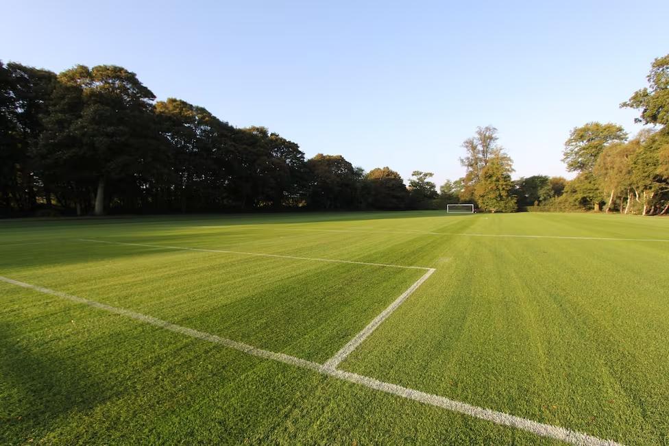 El mensaje sorpresivo de Lunin, la broma a Güler y el lujoso hotel donde se hospeda el Real Madrid previo a la final de Champions