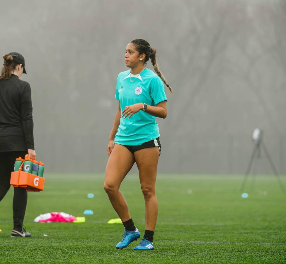 Elexa Bahr, la hermosa futbolista colombiana de sangre hondureña: tiene trayectoria por España y Estados Unidos