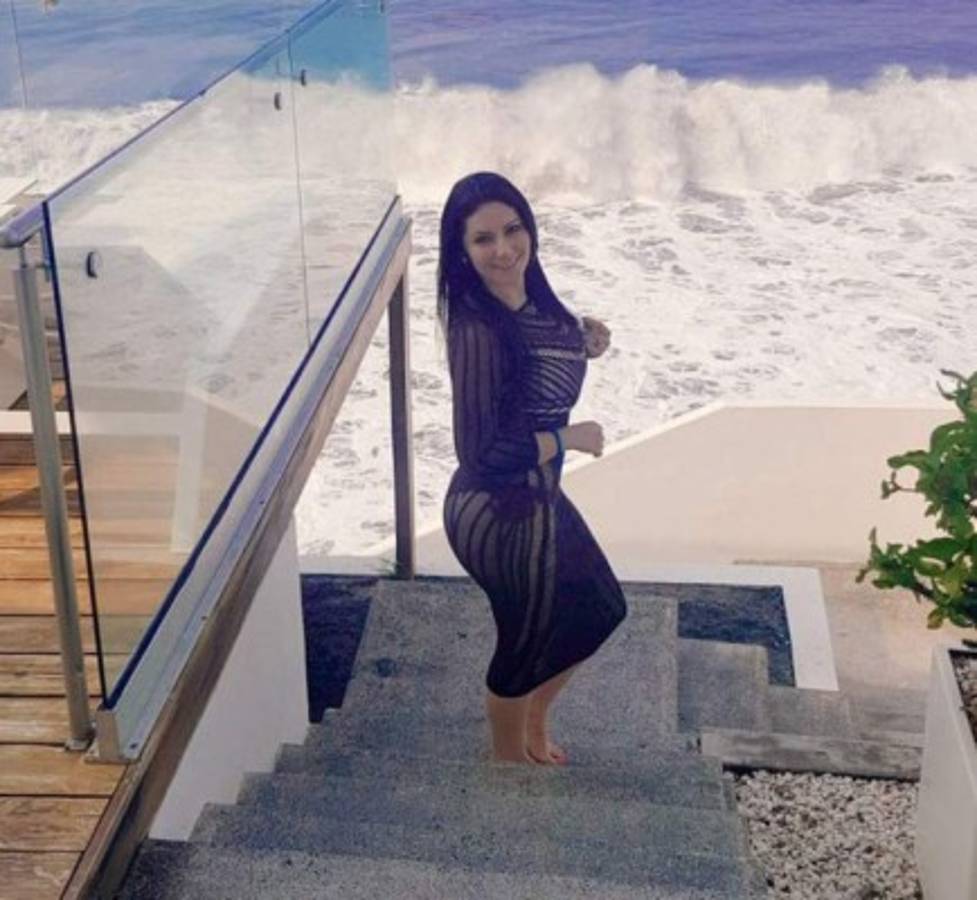 ¡Más linda que nunca! Ariana Herchi sigue disfrutando de su verano