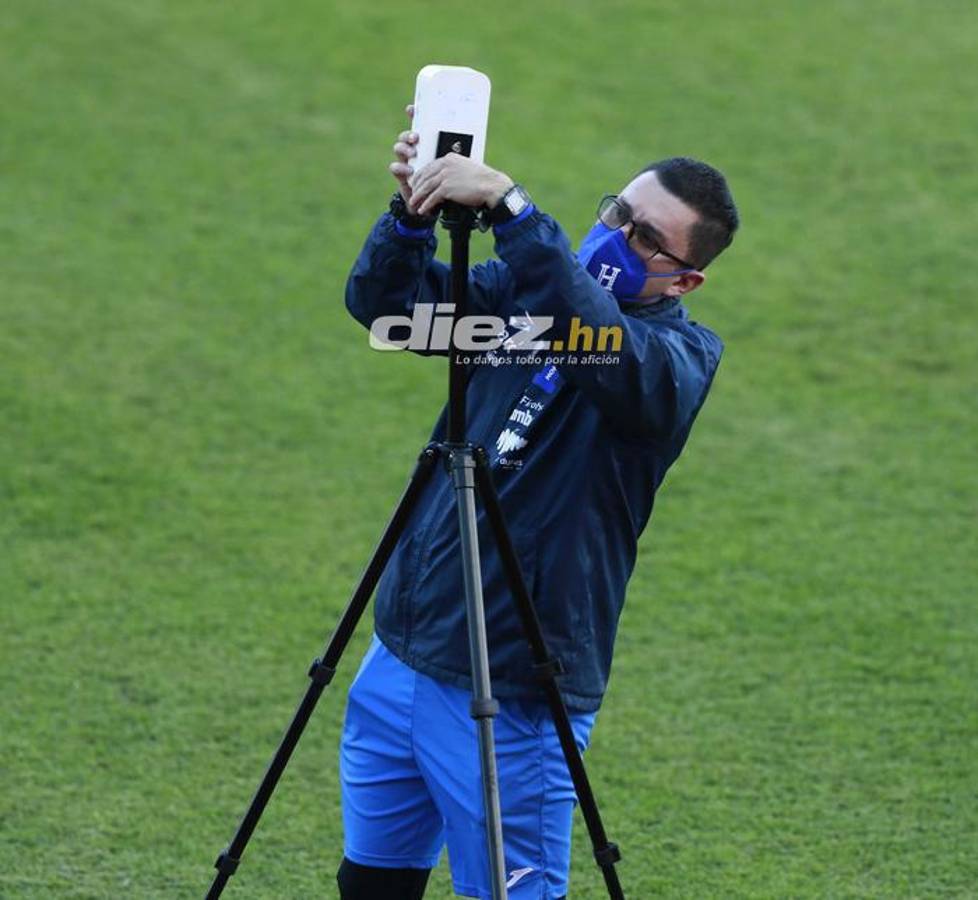 ¡Caras largas, pero también motivación! Las postales de entreno de Honduras de cara al juego con El Salvador