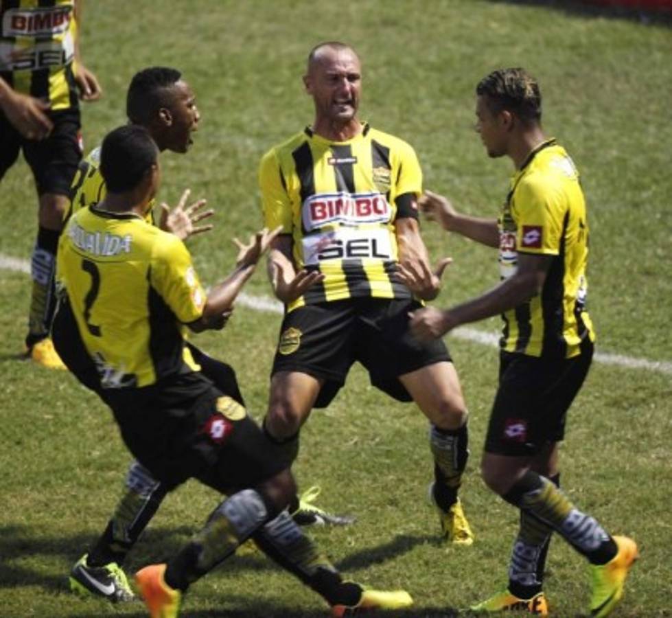 Los momentos inolvidables del Palomo Rodríguez en el Real España