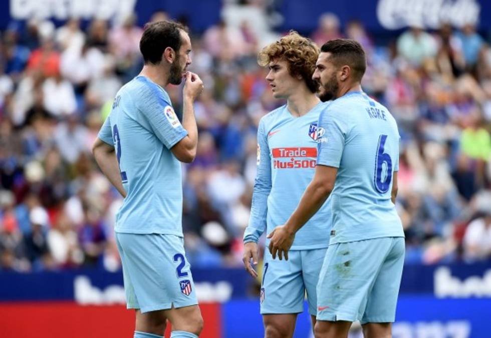 Atlético de Madrid empata en la despedida de Griezmann, Godín y Juanfran