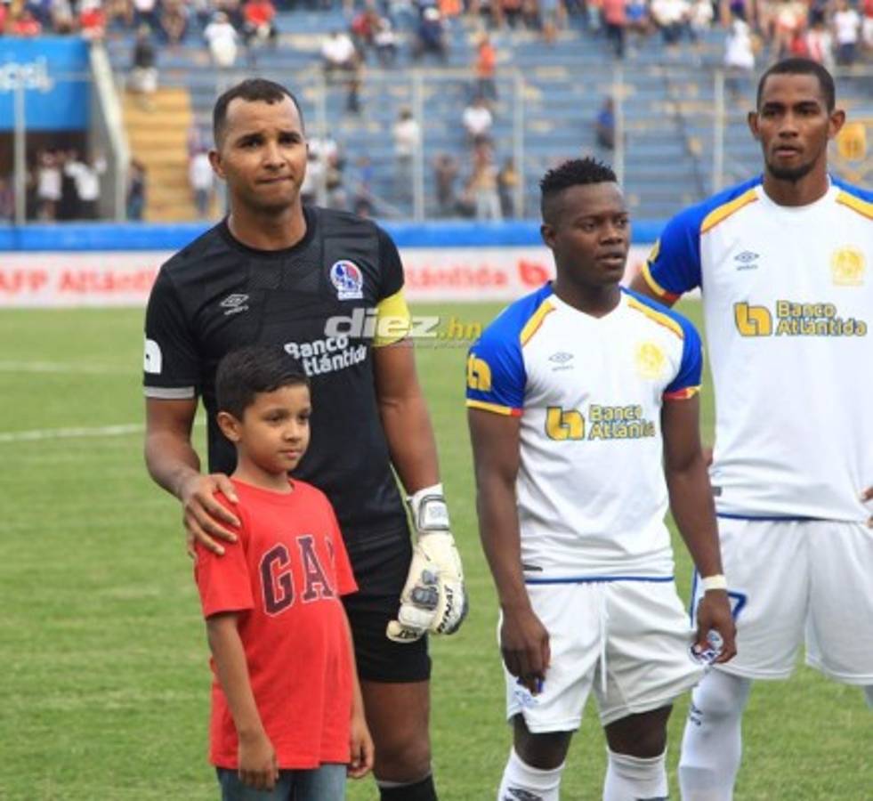 No viste en TV: El rostro de Buba tras la derrota, caras pintadas y el reencuentro de Coito