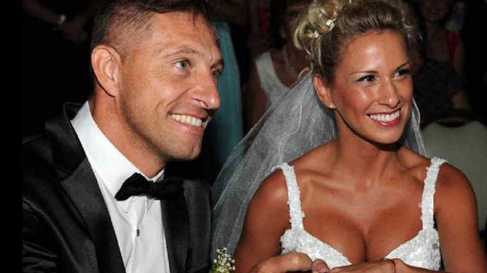 Así la espectacular Romina Ortega, la esposa del árbitro Pitana que ahora vende contenido para adultos