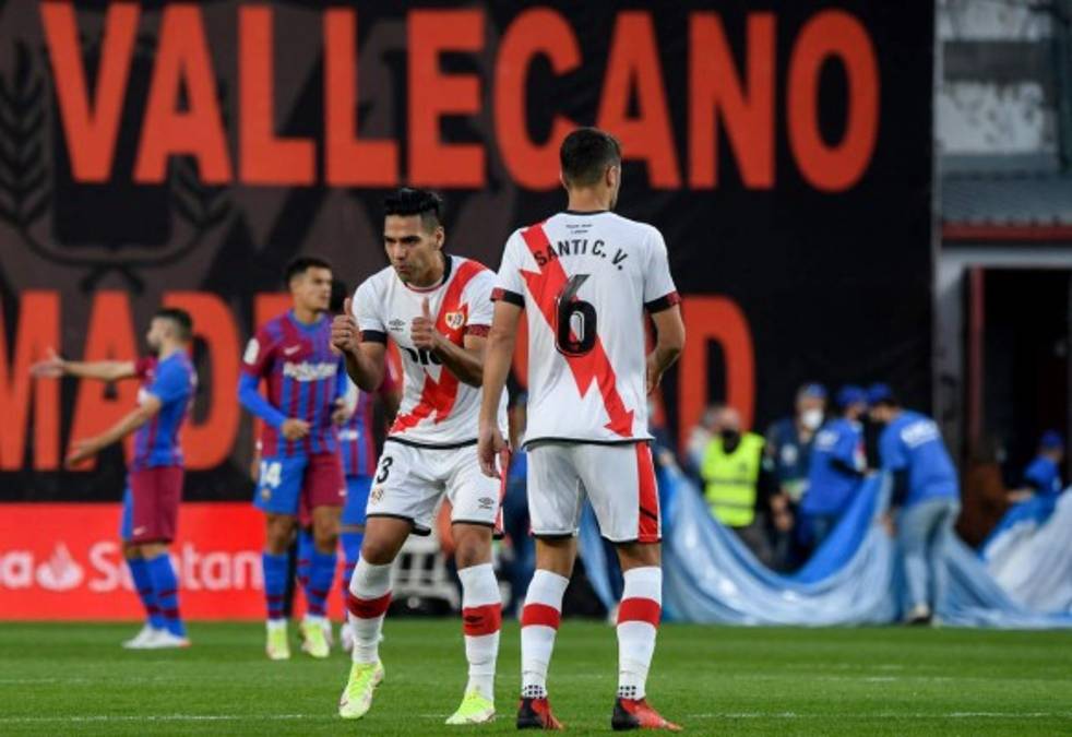¡Aumenta la crisis! Barcelona cae ante el Rayo Vallecano con gol de Falcao y Koeman se tambalea más que nunca