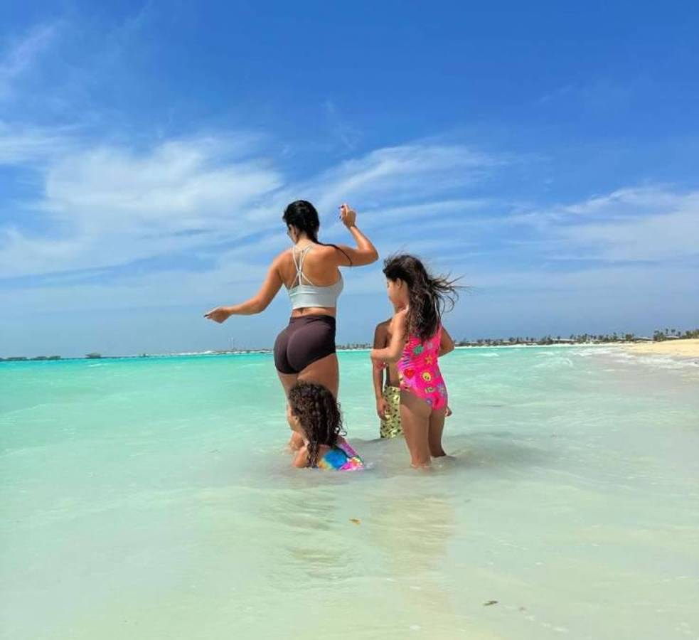 Georgina Rodríguez deslumbra con su cuerpazo en unas mini vacaciones: ¡Cristiano Ronaldo, impactado!