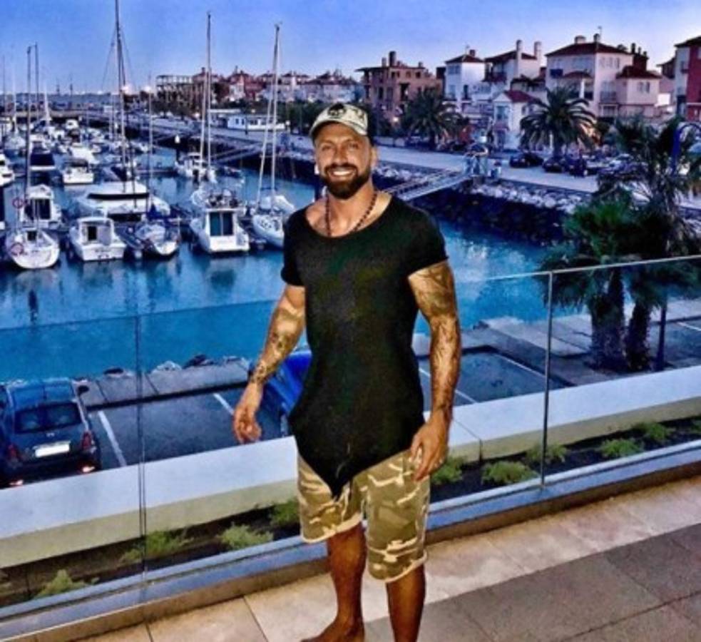 ¡Increíble cambio! De futbolista del Atlético de Madrid a físicoculturista