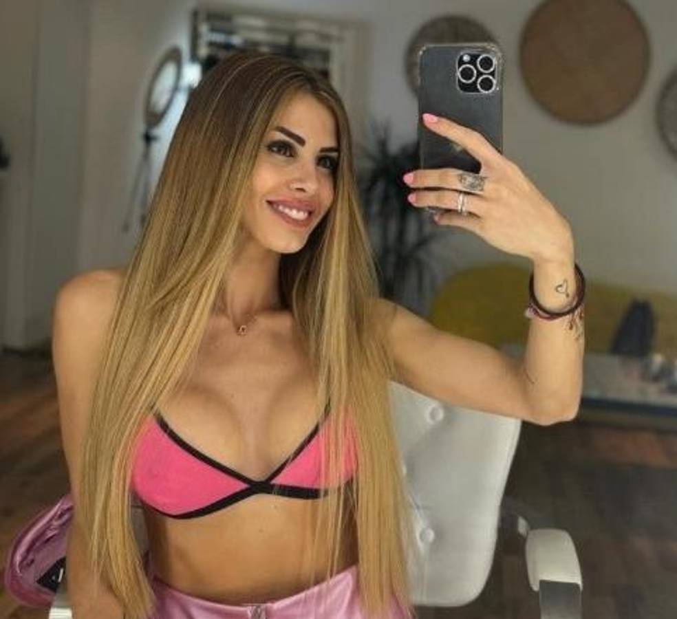 La novia de un delantero fue captada robando en una tienda: lo que dijo tras ver las polémicas imágenes