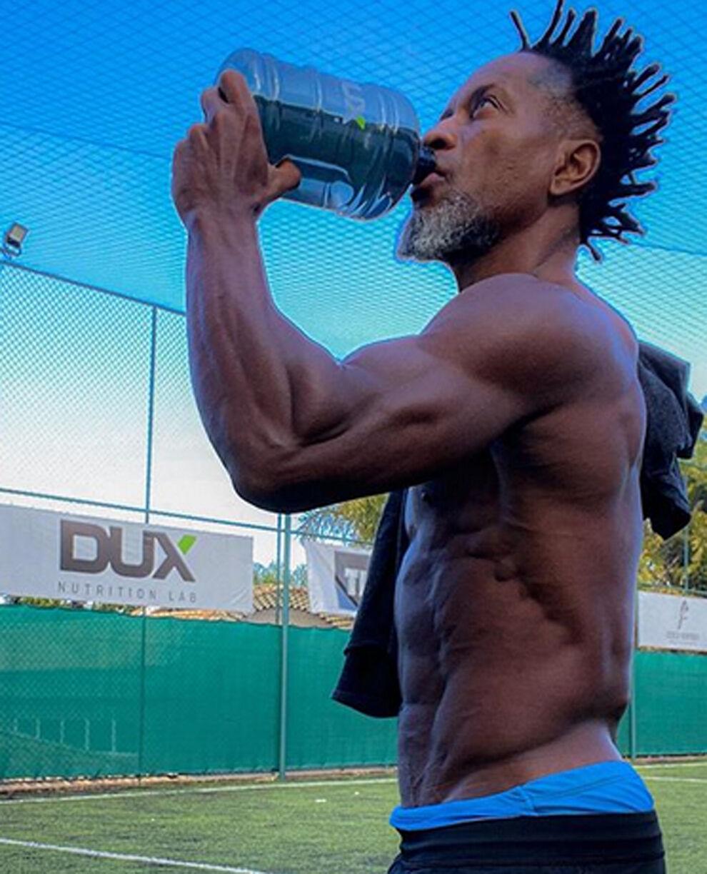 Se une al club: Así ha sido el llamativo cambio físico de Iker Casillas y otros futbolistas ya retirados