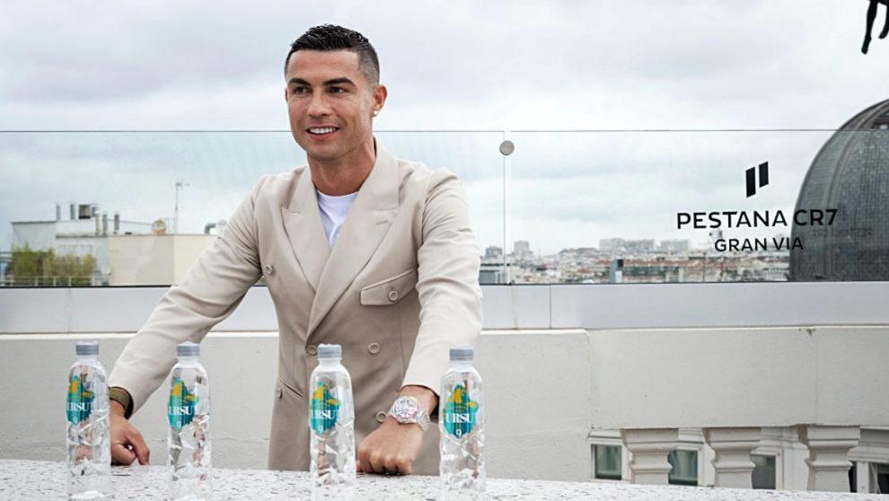 La dura advertencia de los expertos sobre la empresa de agua mineral que vende Cristiano Ronaldo en Portugal