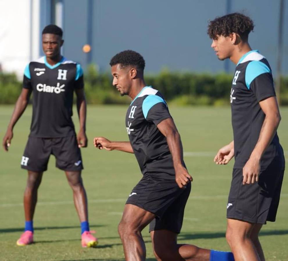 Con todo el arsenal: ¡El potente 11 que usaría la Selección de Honduras contra Jamaica en Nations League!
