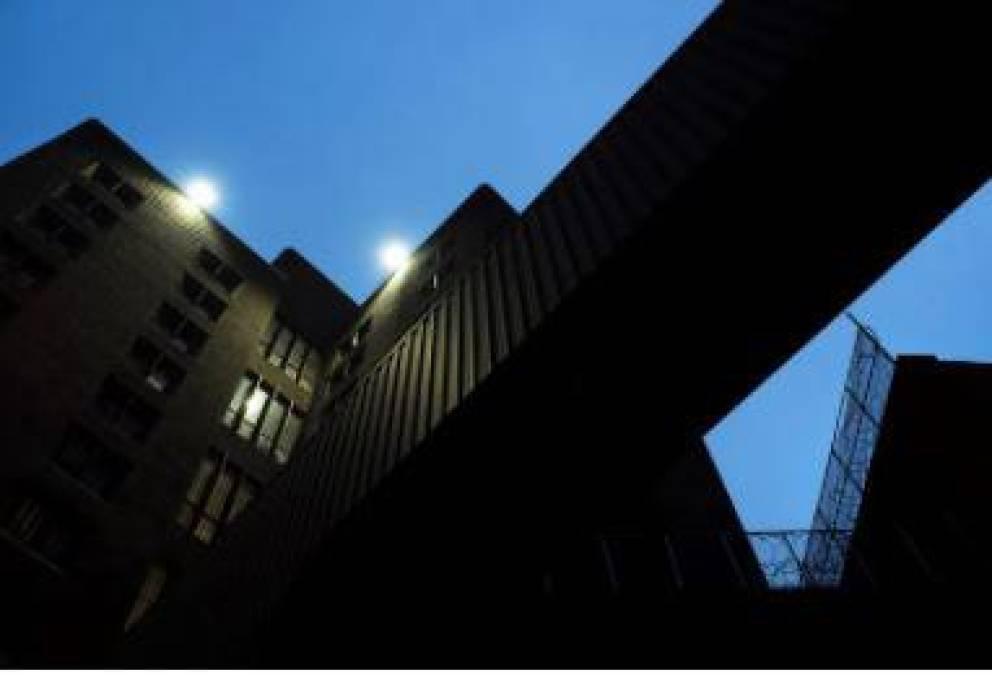 Juicio de Juan Orlando Hernández: El cuartito donde guarda prisión y cómo vistió en sus primeras audiencias el ex presidente de Honduras