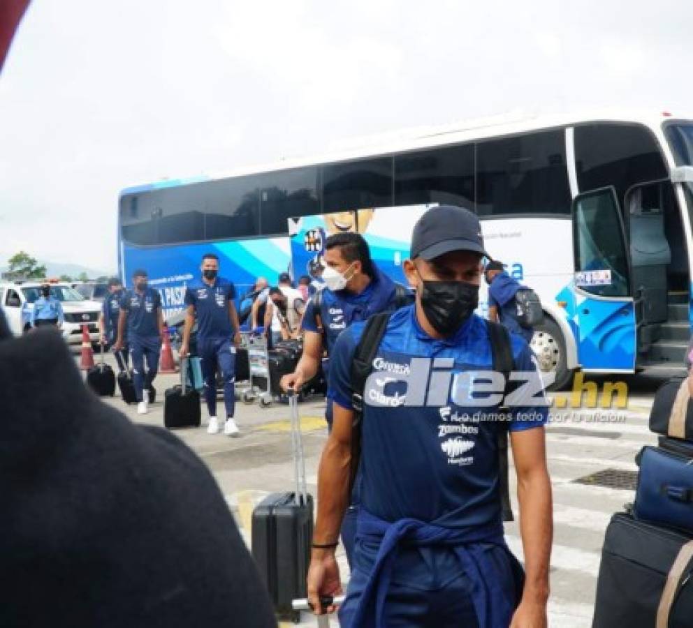 ¡Heridos! Las postales de la partida de la Honduras rumbo a Costa Rica para el juego del martes