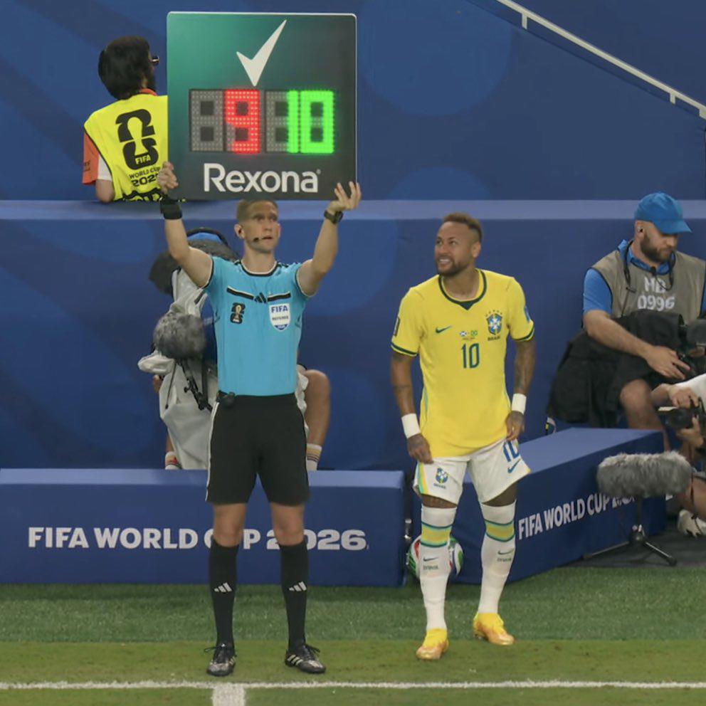 Gesto de Ronaldinho en el regreso de Neymar, show de Vinicius y las brasileñas