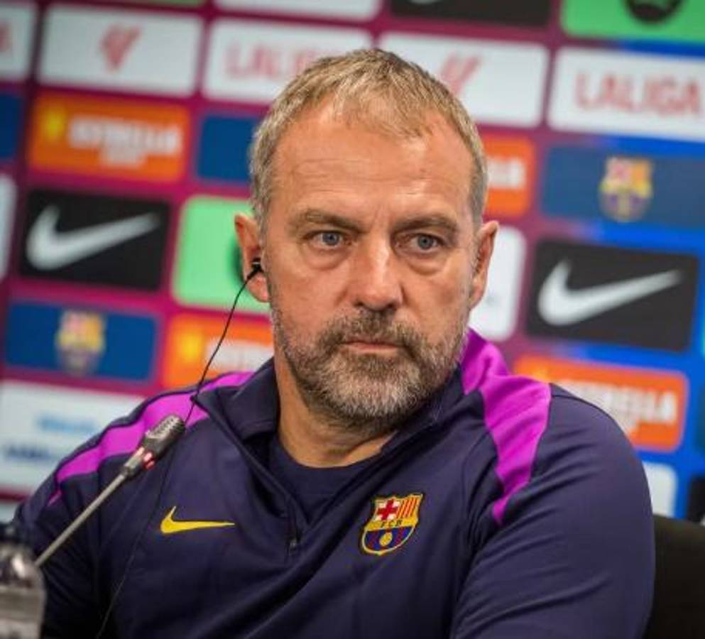 Barcelona no se lo esperaba: la drástica decisión que podría tomar Hansi Flick y Lamine es señalado